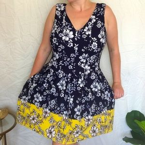 Vince Camuto Petite Floral Dress